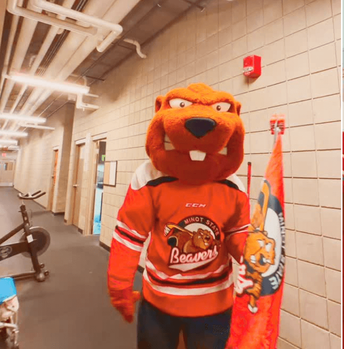 Minot State Men’s Hockey Practice Highlight!🦫 @msubeaversmhky 